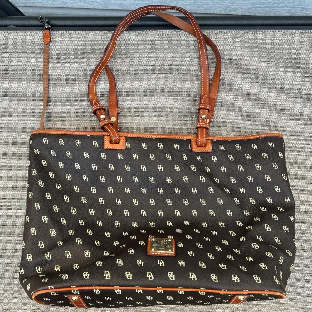 Dooney & Bourke Black and Tan Signature Tote